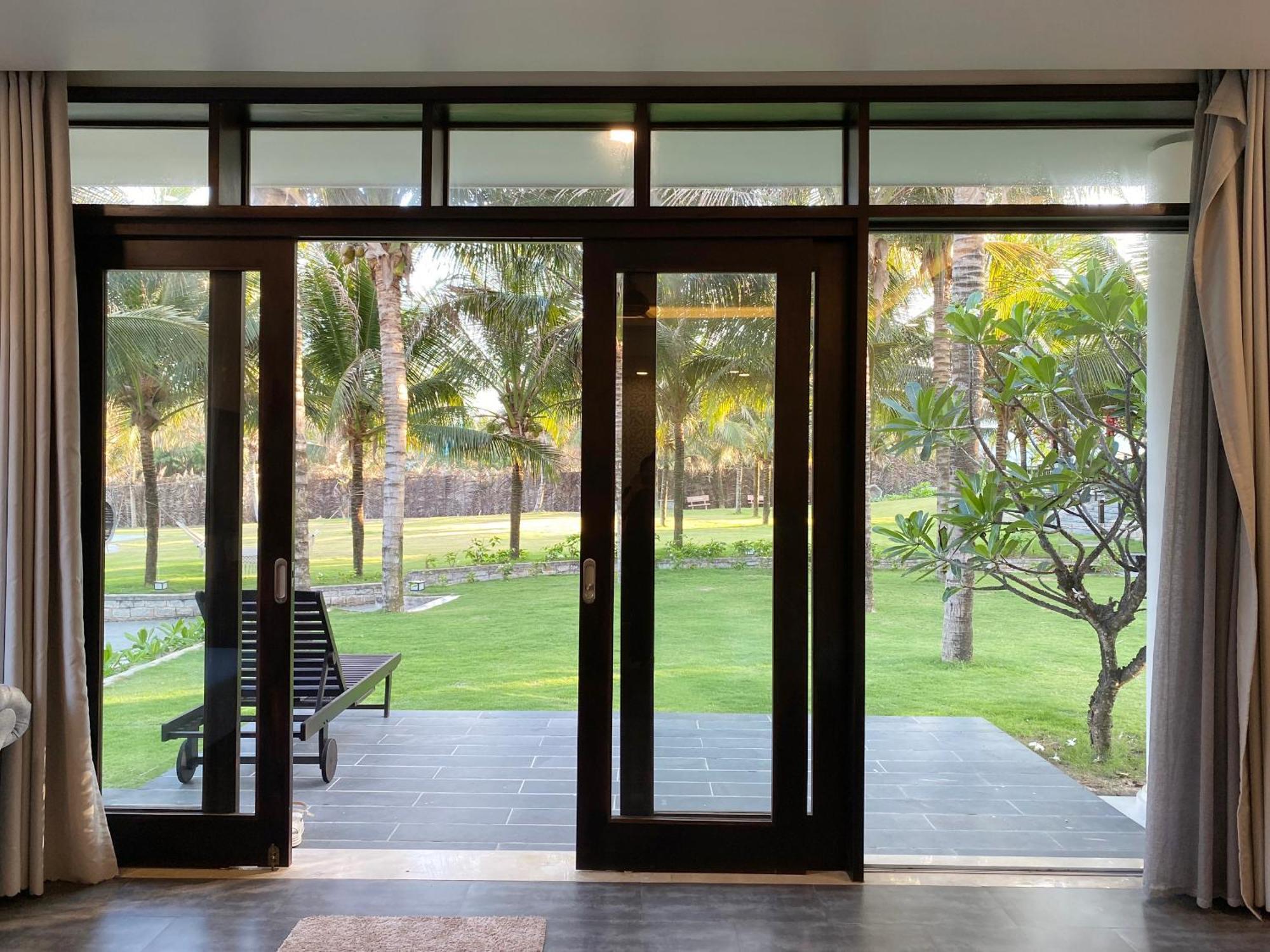 Starlight Villa Beach Resort & Spa Phan Thiet Exteriör bild