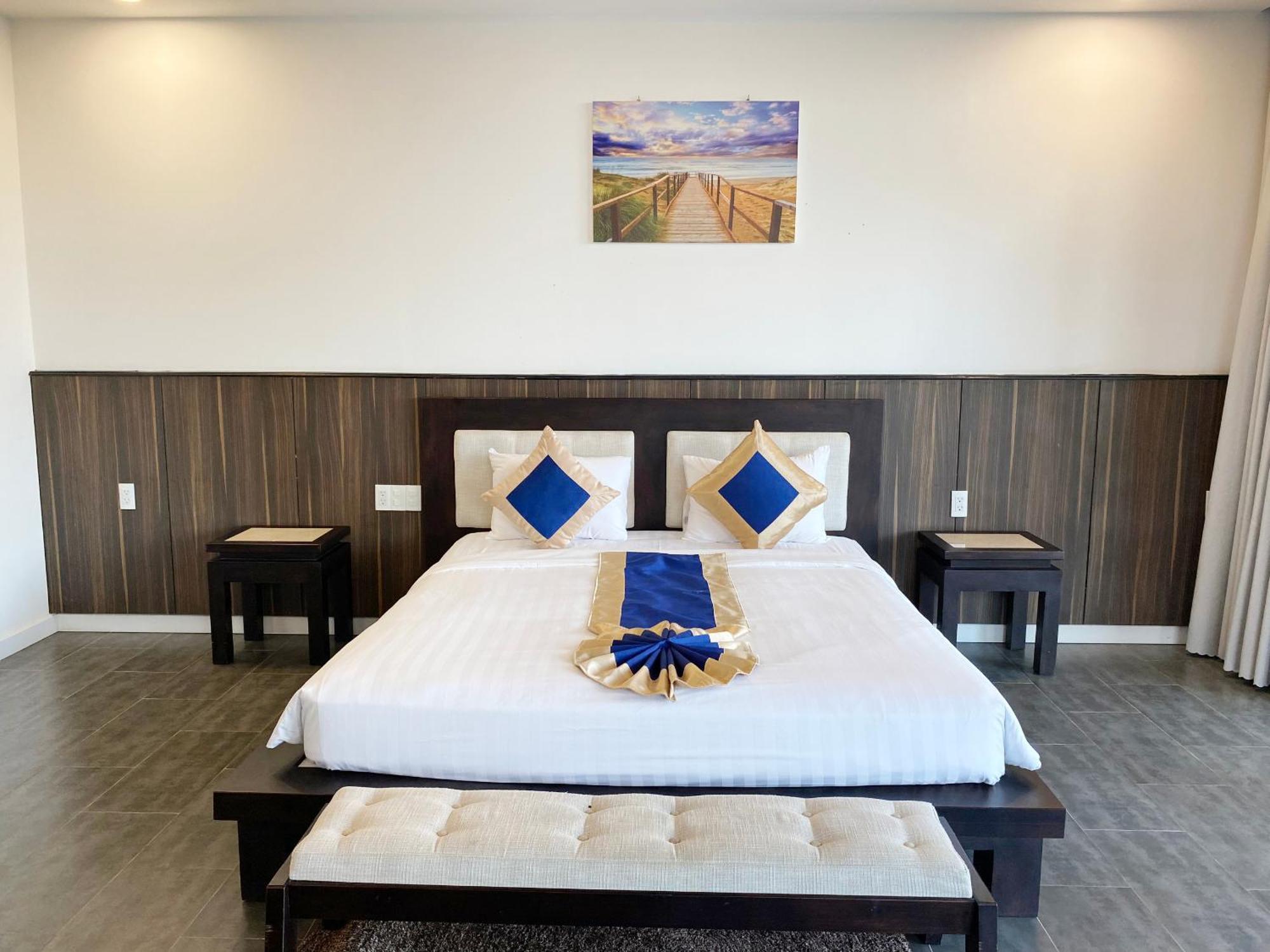 Starlight Villa Beach Resort & Spa Phan Thiet Exteriör bild