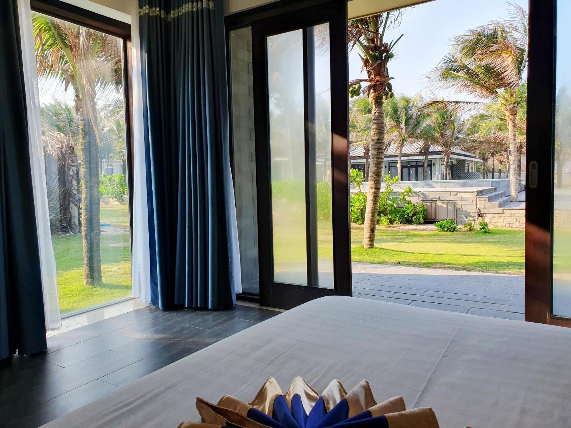 Starlight Villa Beach Resort & Spa Phan Thiet Exteriör bild