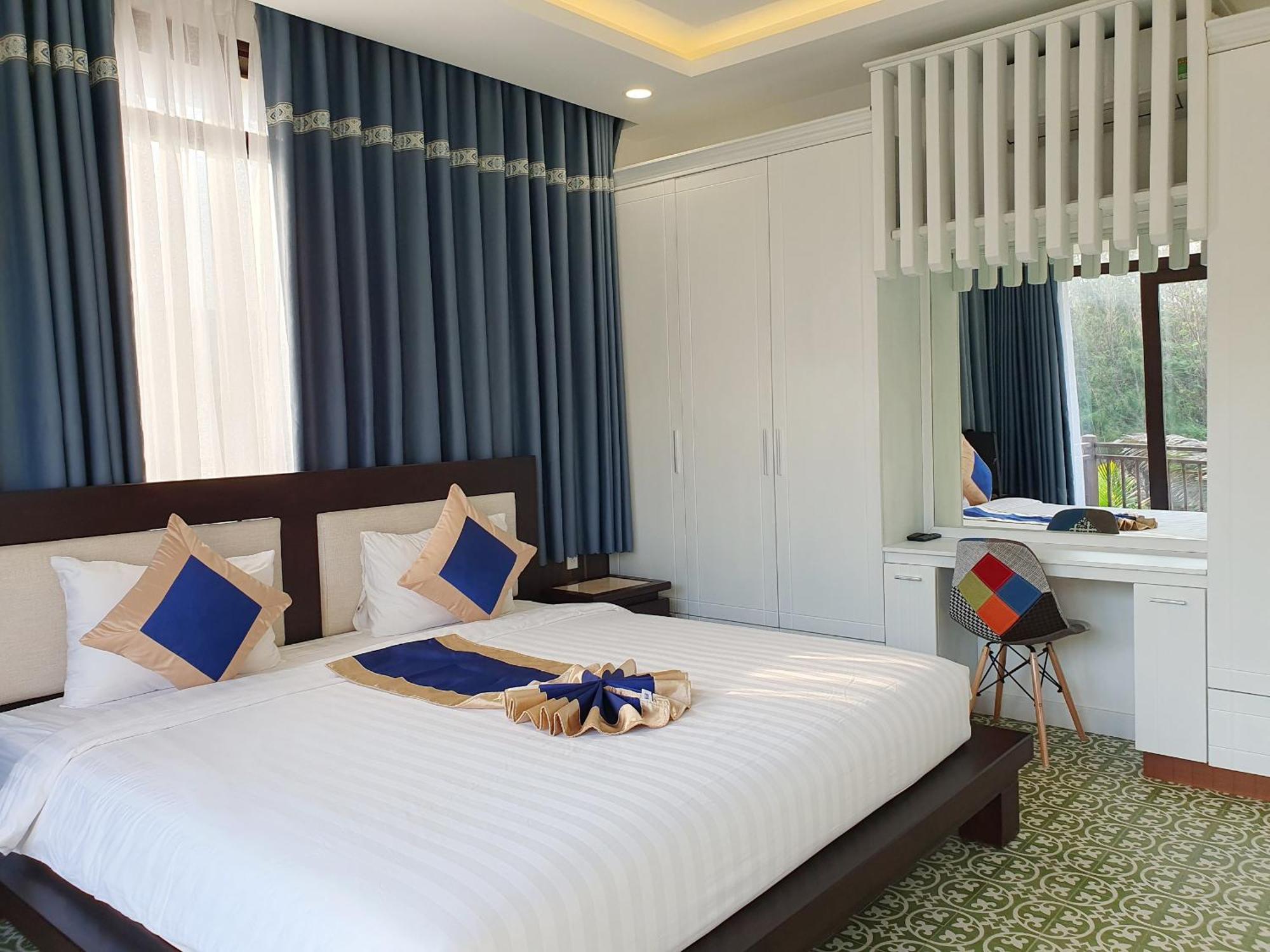 Starlight Villa Beach Resort & Spa Phan Thiet Exteriör bild