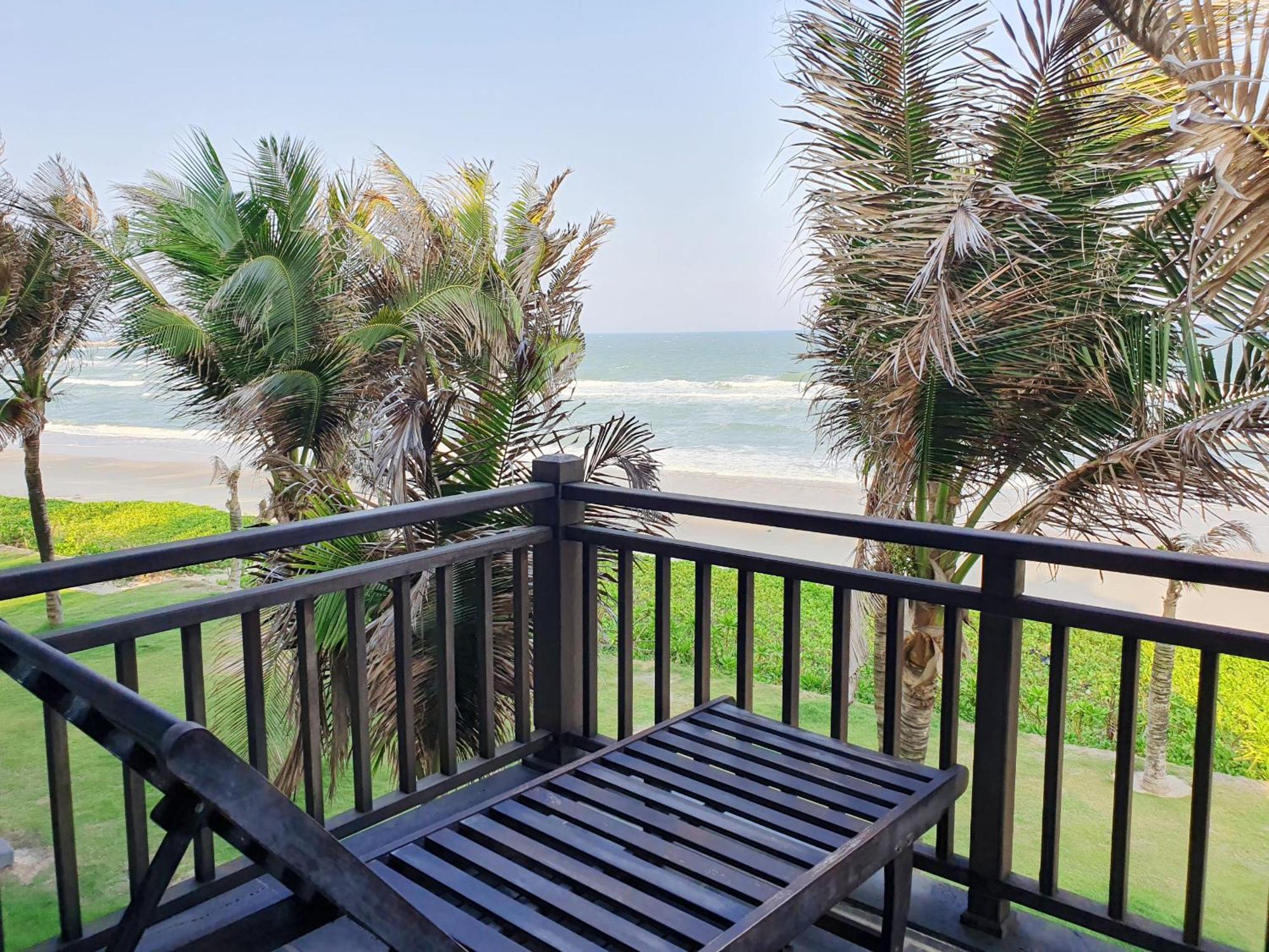 Starlight Villa Beach Resort & Spa Phan Thiet Exteriör bild
