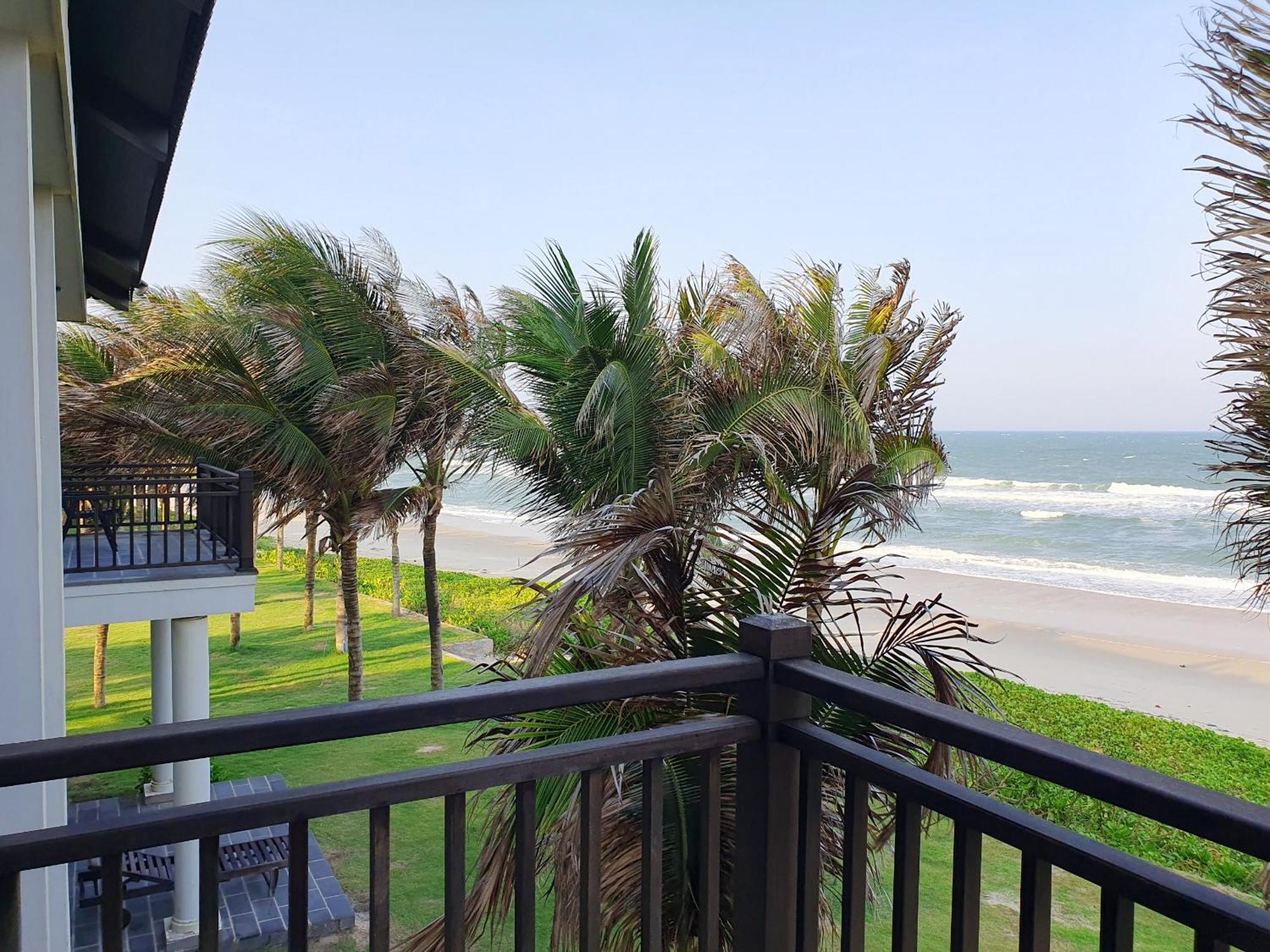 Starlight Villa Beach Resort & Spa Phan Thiet Exteriör bild