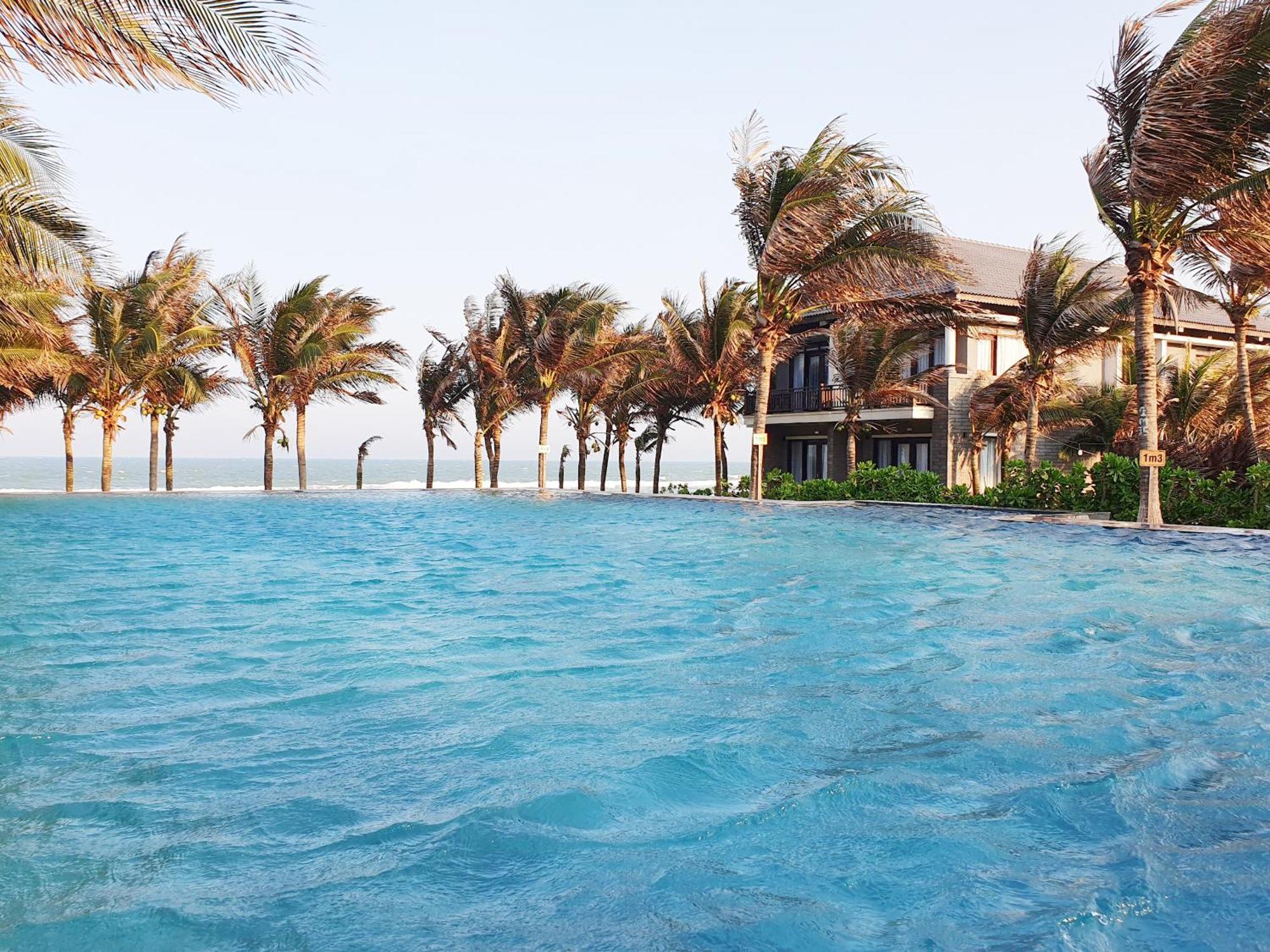 Starlight Villa Beach Resort & Spa Phan Thiet Exteriör bild